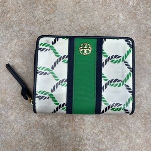 Tory Burch wallet